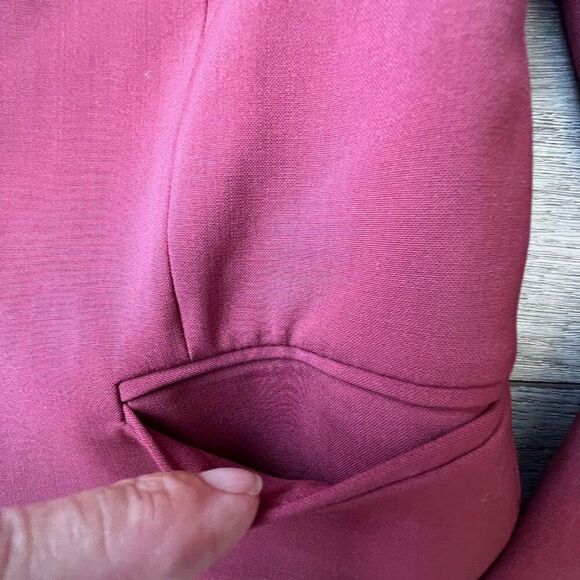 Theory Blazer Wool Crimson Lined Pockets Work Wear Office Jacket Professional - Picture 7 of 8